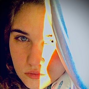 Meet your Posher, Diana